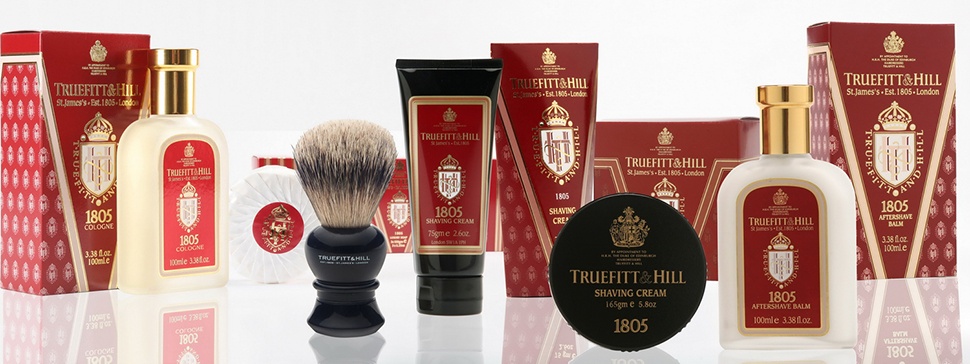 William Francis Truefitt, създателят на Truefitt & Hill отворя магазина си преди повече от двеста години, с фокус категорично насочен върху качеството на услугите и продуктите си. Страстта му към съвършенство се проявлява още когато произвежда перуки за джентълмени. Те пасвали така добре, че не минало много време и били признати за най-търсените перуки в Лондон, носени дори и от самия крал. От тогава се носи фразата, че ако нещо съвпада перфектно, то е точно като перуката на Truefitt.  И днес Truefitt & Hill продължават да поддържат визията на основателя си за съвършенство и да доставят висококачествени продукти и услуги на клиентите си.  Всичките продукти от линията 1805 са внимателно изработени в Англия, като същността им е най-доброто от британското наследство още от 1805год. Екип от висококвалифицирани професионалисти, химици, дизайнери и занаятчии работят неуморно, за да доставят продукти, известни днес, заради своята отличителна традиция в иновациите и високите постижения.  Емблематичните гами на Truefitt & Hill ще продължат да се произвеждат в Англия, тъй като непрекъснато се стремят към онова традиционно съвършенство, което носи нови и вълнуващи продукти в отговор на нуждите на съвременните клиенти.