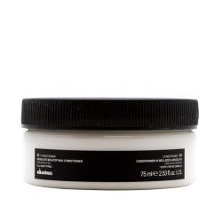 Балсам за мекота, блясък и плътност на всеки тип коса Davines OI Conditioner 75ml