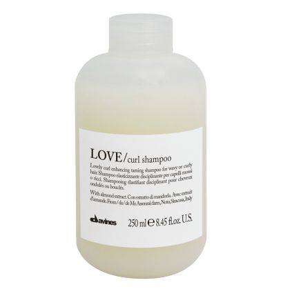 Шампоан подобряващ еластичността на вълниста или къдрава коса DAVINES LOVE Curl Shampoo 250ml