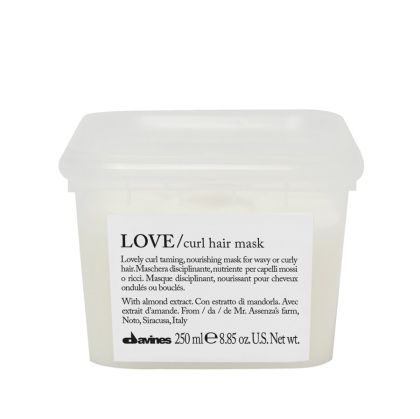 Подхранваща маска за лекота и хидратация на непокорна коса DAVINES  LOVE curl hair mask 250мл