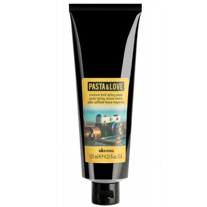 Стилизираща паста със средна фиксация Davines Pasta Love Medium hold styling paste 125 ml