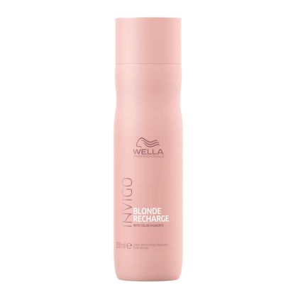 Шампоан с цветни пигменти за матиране на руса коса WELLA Invigo Blonde Recharge Shampoo 250ml