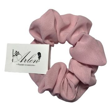 Сатенено скрънчи ластик за коса розово Arlen.bg Scrunchie