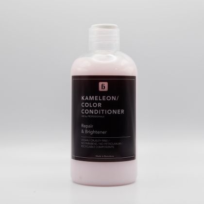 Озаряващ балсам за боядисана коса с масло от касис Blautty The Kameleon Color Collection Conditioner  Color Repair & Brightener 250 ml