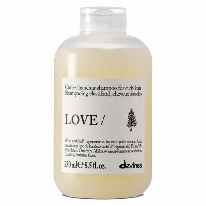 Хидратиращ шампоан за къдрава коса с анти-фриз ефект до 72 часа Davines Essential Haircare LOVE CURL Shampoo 250ml