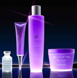 Подмладяващ шампоан NO INHIBITION AGE RENEW REVITALIZING SHAMPOO 250 ml    