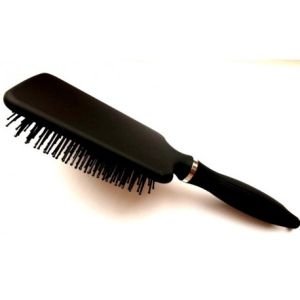 Четка за коса за прави изгладени прически Goldwell Kerasilk Paddle Brush 