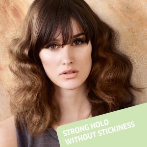 Текстуриращ крем със силна фиксация и сатенен блясък WELLA EIMI Grip Cream 75ml