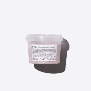 Дълбокопочистващ ексфолиант за скалп и всеки тип коса DAVINES SOLU Salt Scrub 75ml