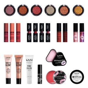 Коледен календар с 24 продукта Nyx 24 Day Holiday Countdown