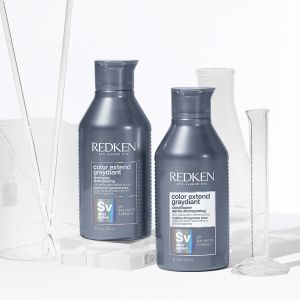Неутрализиращ жълтите оттенъци шампоан за сива и сребриста коса REDKEN Color Extend Graydiant Shampoo 300ml