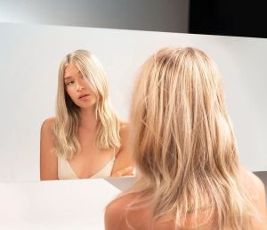 Спрей за блясък KEUNE Care Lumi Coat Luminous 140мл.