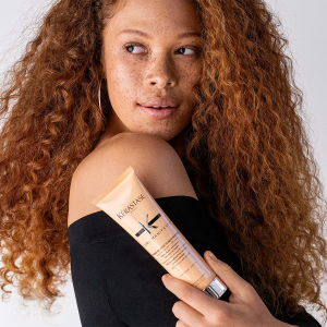 Хидратиращ дневен крем с термозащита за къдрава коса Kerastase Curl Manifesto Creme DeJour Fondamentale 150мл