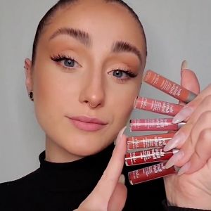 Комплект дълготрайни течни мини червила theBalm Meet Matte Hughes Mini Kit San Francisco