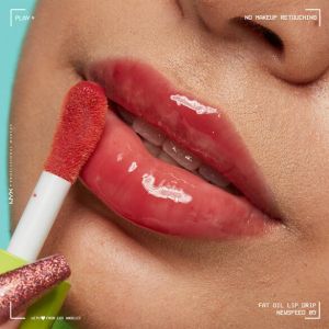 Хидратиращ гланц за устни с цвят и много блясък NYX Fat Oil Lip Drip