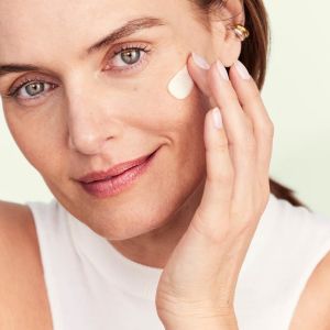 Възстановяващ флуид против стареене за всеки тип кожа SPF30 NUXE Nuxuriance Ultra Global Anti-Aging Cream 50 ml
