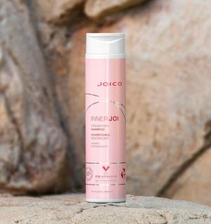 Укрепващ шампоан против накъсване на косата с кокосово и абисинско масло Joico InnerJoi Strengthen Shampoo 300ml