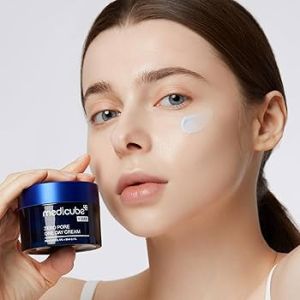 Балансиращ крем за стягане на порите и изглаждане на кожата Medicube Zero Pore One Day Cream 50ml