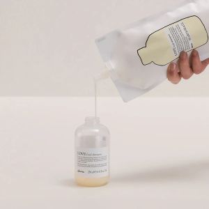 Шампоан подобряващ еластичността на вълниста или къдрава коса DAVINES LOVE Curl Shampoo Refill 500ml