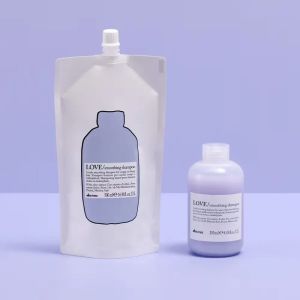 Изглаждащ анти-фриз шампоан за груба непокорна коса DAVINES LOVE Smooth Shampoo Refill 500ml
