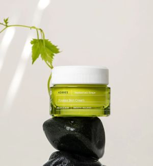 Гел-крем против пори, лъщене и несъвършенства Korres Santorini Grape Poreless Skin Cream 40ml