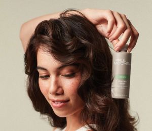 Анти-фриз маска за запечатване и изглаждане на непокорна коса Paul Mitchell Smooth Sealing Rinse 150ml