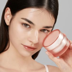 Колагенов крем за изглаждане, уплътняване и хидратиране на кожата Medicube Triple Collagen Cream 4.0 50ml