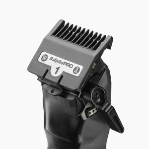  Професионална машинка за подстригване с чисти линии Babyliss Pro Lo-Profx Compact Clipper