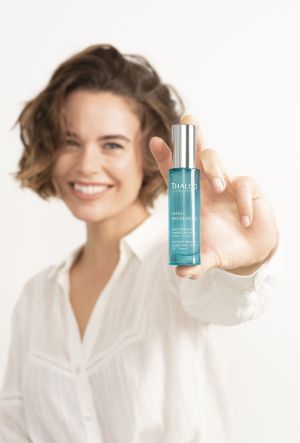Интензивен серум за корекция и запълване на бръчки THALGO Hyalu-Procollagene Intensive Wrinkle Correcting Serum 30ml