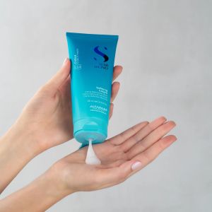 Оформящ крем за къдрици с UV защита Alfaparf SDL Curl Defining Cream 200ml