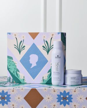 Тониращ комплект за студено руса коса Schwarzkopf Professional BlondMe Bond Repair Purple Gift Set