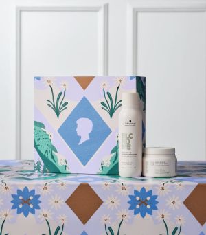 комплект за сияйна и подхранена руса коса Schwarzkopf Professional BlondMe Bond Repair Gift Set