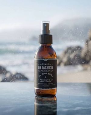 Текстуриращ спрей за мъже с морска сол за естествен обем и плажен ефект Dr. Jackson Antidot 1.6 Texturizing Sea Salt Spray 150ml