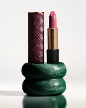 Кремообразно червило с бляскав финиш SPF15 ARTDECO Iconic Lipstick