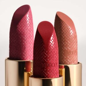 Кремообразно червило с бляскав финиш SPF15 ARTDECO Iconic Lipstick