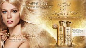 ШАМПОАН ЗА ОСЛЕПИТЕЛЕН БЛЯСЪК С ИСКРЯЩИ ЗЛАТНИ ЧАСТИЦИ L'Oreal Professionnel Mythic Oil Souffle d'Or 250 мл.